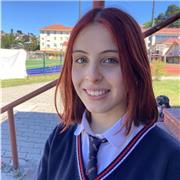Estudiante de universidad con gran nivel de inglés, y buenos métodos de enseñanza para niños